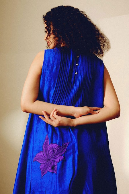 Kavya Singh Kundu Blue Handwoven Mulberry Silk Dress 