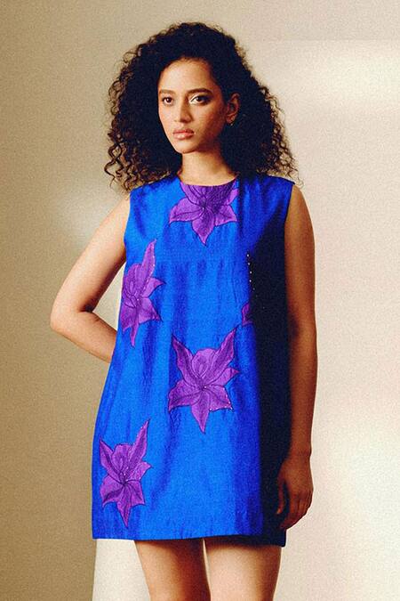 Kavya Singh Kundu Blue Embroidery Round Neck Twiggy Handwoven Silk Dress Online at Aza Fashions Kavya Singh Kundu_Blue Embroidery Round Neck Twiggy Handwoven Silk Dress _Online_at_Aza_Fashions