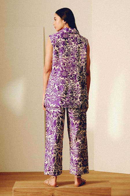 Kavya Singh Kundu Handwoven Mulberry Silk Pant Set 