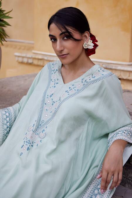 Buy_Seher Jaipur_Teal Embroidery V-neck Alia Kaftan Set 