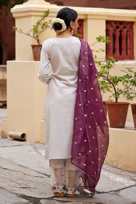 Seher Jaipur Hana Off White Kurta Set 