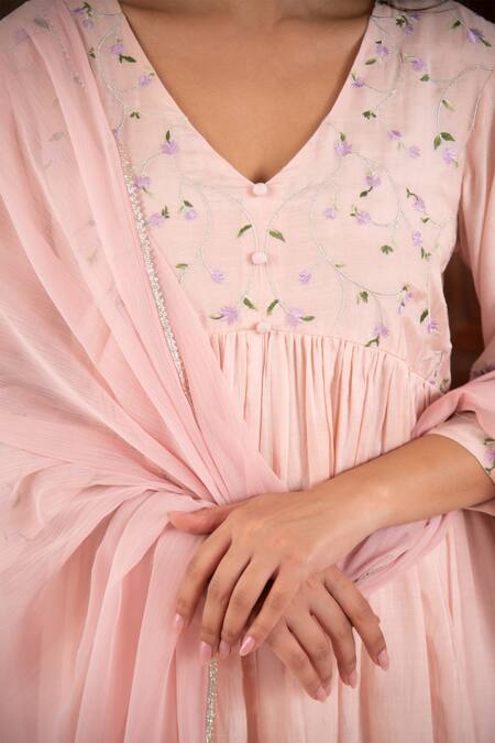 Buy Seher Jaipur Pink Embroidery V-neck Zinath Kurta Set Online at Aza Fashions Buy_Seher Jaipur_Pink Embroidery V-neck Zinath Kurta Set _Online_at_Aza_Fashions