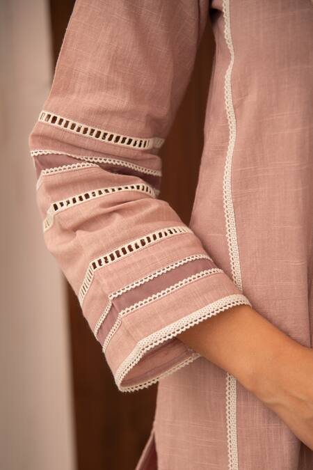 Buy Seher Jaipur Mauve Embroidery Muslin Silk Amira Kurta Set Buy_Seher Jaipur_Mauve Embroidery Muslin Silk Amira Kurta Set