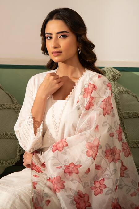 Seher Jaipur_Off White Fiha Kurta Set _at_Aza_Fashions