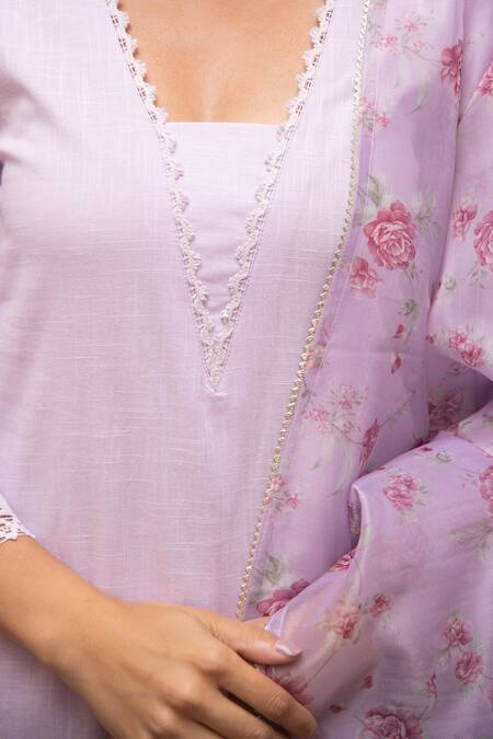 Buy_Seher Jaipur_Purple Lace, Embroidery Split V-neck Fiha Muslin Silk Kurta Set_Online_at_Aza_Fashions