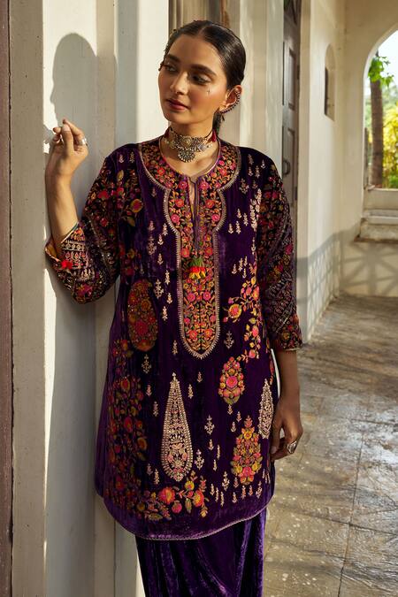 Buy_Shraddha Rambhia_Purple Velvet Embroidery Round Neck Kurta Set_Online_at_Aza_Fashions