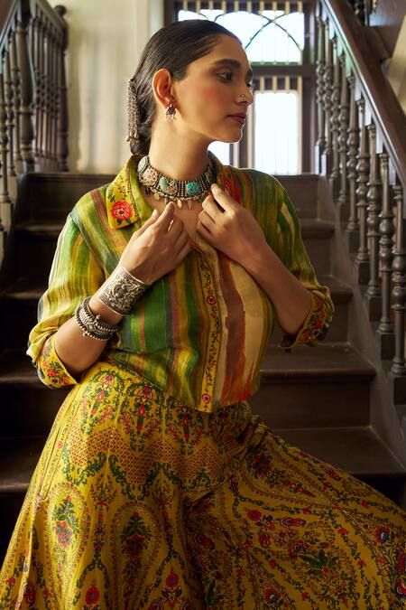 Shraddha Rambhia_Multi Color Silk Embroidery Collared Yellow Printed Kurta Set_at_Aza_Fashions