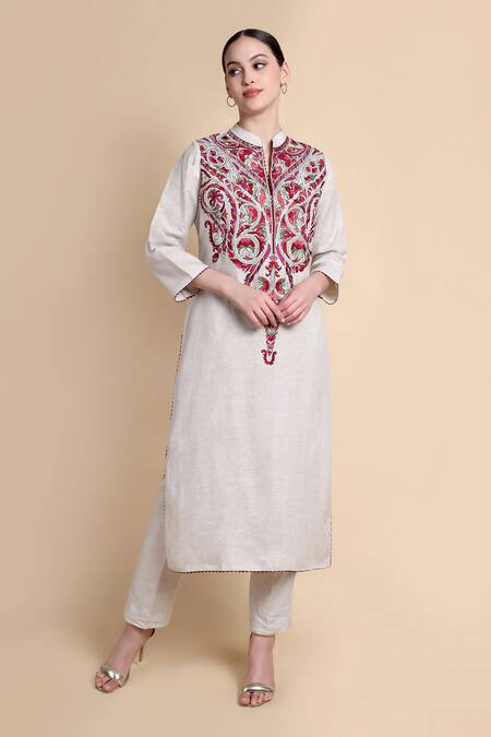 Buy_Bhairavi Jaikishan_Beige Linen Embroidery Mandarin Collar Kurta Set _Online_at_Aza_Fashions