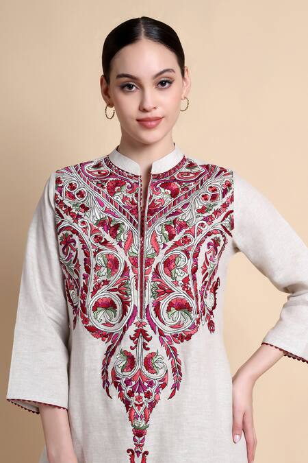 Buy_Bhairavi Jaikishan_Beige Linen Embroidery Mandarin Collar Kurta Set 