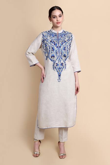 Bhairavi Jaikishan_Beige Linen Embroidery Mandarin Collar Kurta Set _at_Aza_Fashions