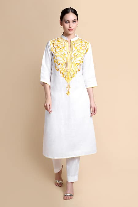 Shop_Bhairavi Jaikishan_White Linen Embroidery Mandarin Collar Kurta _Online_at_Aza_Fashions