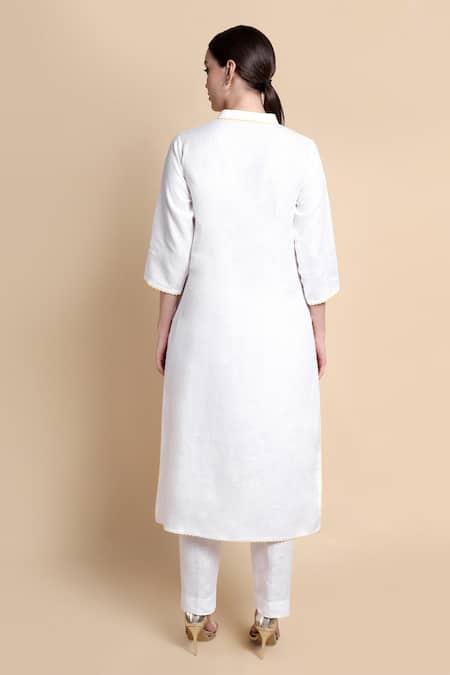 Bhairavi Jaikishan White Embroidered Kurta Set 