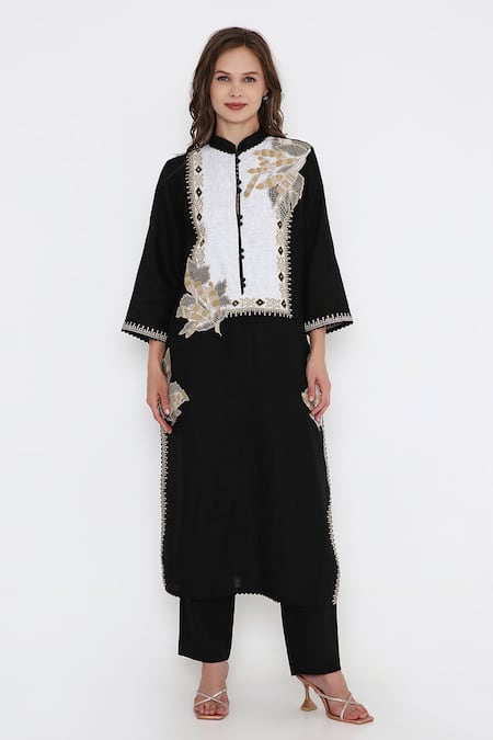 Buy_Bhairavi Jaikishan_Black Linen Embroidery Mandarin Collar Kurta Set _Online_at_Aza_Fashions