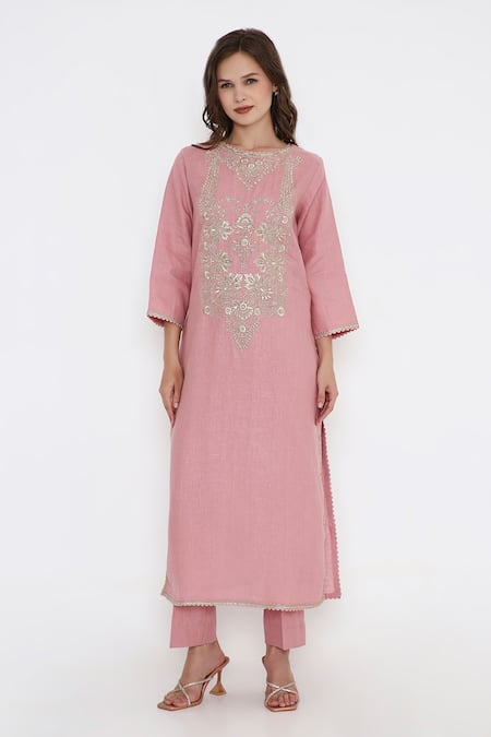 Shop_Bhairavi Jaikishan_Pink Linen Embroidery Round Neck Kurta _Online_at_Aza_Fashions