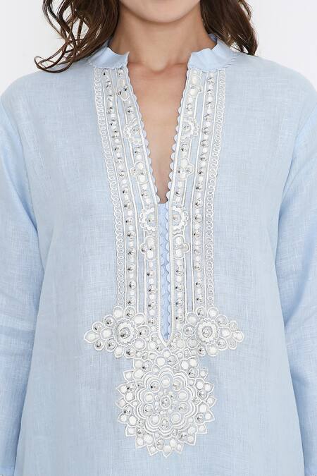 Buy_Bhairavi Jaikishan_Blue Linen Embroidery, Beads Split V-neck Kurta Set 