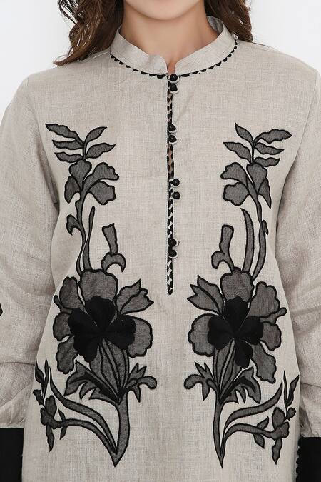 Bhairavi Jaikishan_Beige Linen Embroidery Mandarin Collar Black And Floral Kurta _at_Aza_Fashions