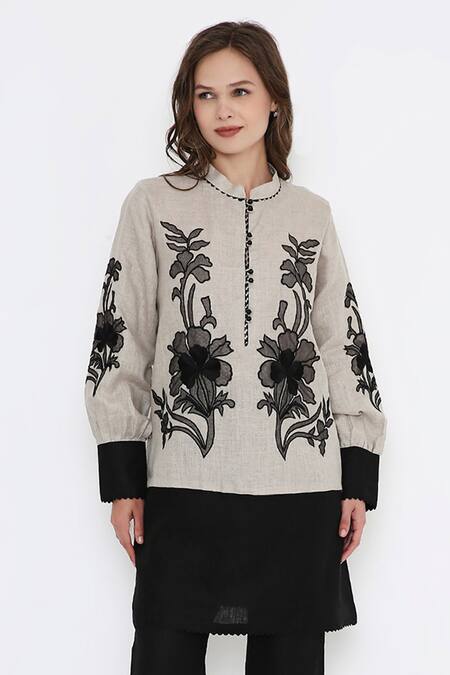 Buy_Bhairavi Jaikishan_Black Linen Embroidery Mandarin Collar Kurta Set _Online_at_Aza_Fashions