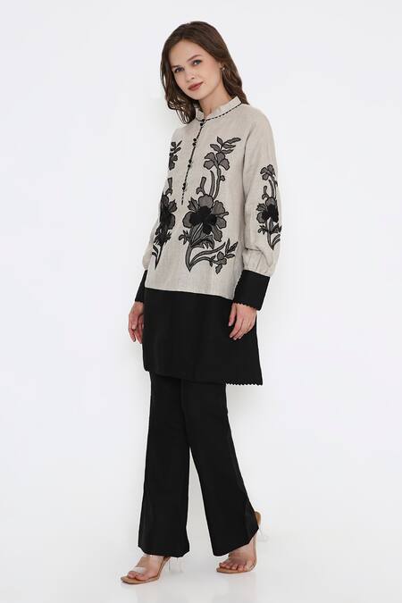 Bhairavi Jaikishan_Black Linen Embroidery Mandarin Collar Kurta Set _at_Aza_Fashions