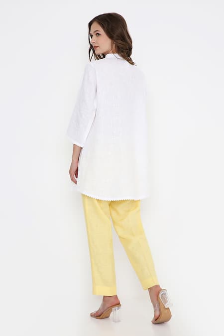 Bhairavi Jaikishan White Embroidered Kurta 