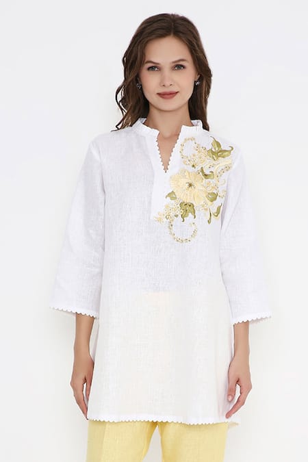 Buy_Bhairavi Jaikishan_White Linen Embroidery Mandarin Collar Kurta _Online_at_Aza_Fashions