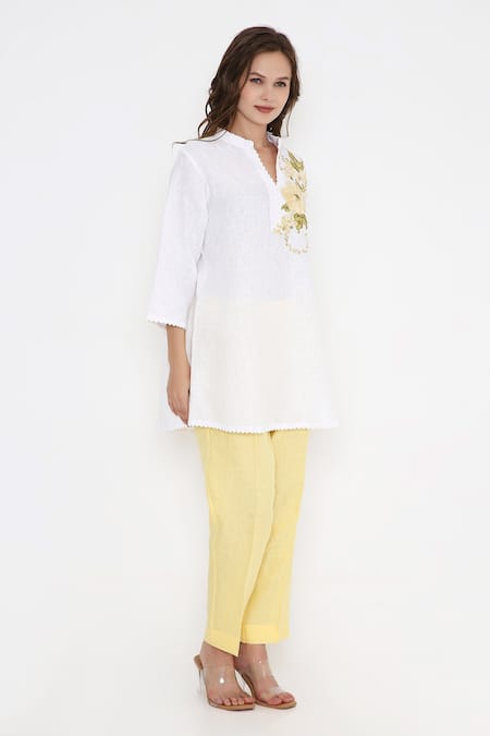 Buy Bhairavi Jaikishan White Linen Embroidery Split V-neck Floral Kurta Set Online at Aza Fashions Buy_Bhairavi Jaikishan_White Linen Embroidery Split V-neck Floral Kurta Set _Online_at_Aza_Fashions
