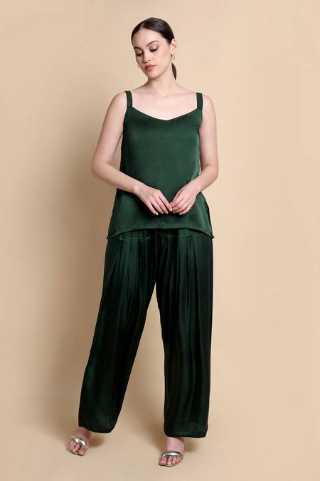 Buy_Bhairavi Jaikishan_Green Organza, Satin Embroidery V-neck Forest Designer Kurta Set _Online_at_Aza_Fashions