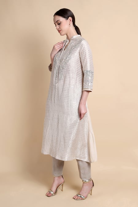Shop_Bhairavi Jaikishan_White Embroidery Split V-neck Pure Munga Silk Kurta _Online_at_Aza_Fashions