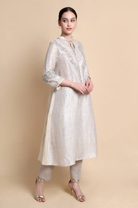 Buy_Bhairavi Jaikishan_White Silk, Muslin, Linen Embroidery Open Neck Designer Straight Kurta Set _Online_at_Aza_Fashions