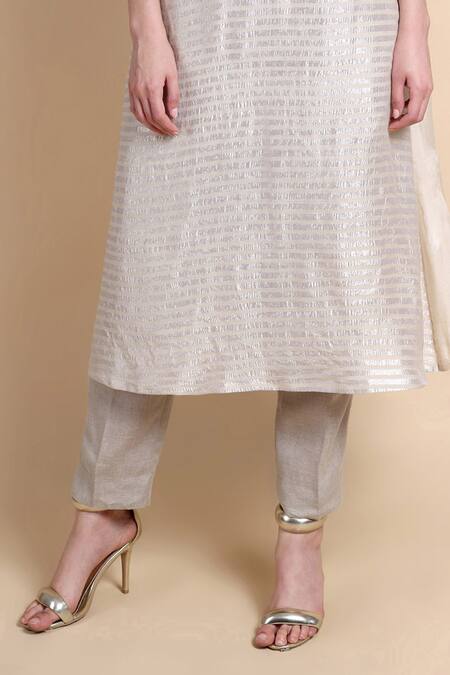 Shop_Bhairavi Jaikishan_White Silk, Muslin, Linen Embroidery Open Neck Designer Straight Kurta Set _Online_at_Aza_Fashions