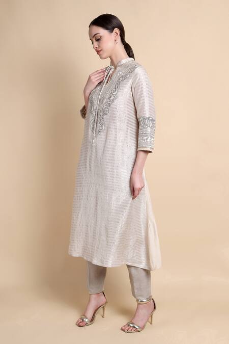 Buy_Bhairavi Jaikishan_White Silk, Muslin, Linen Embroidery Open Neck Designer Straight Kurta Set 