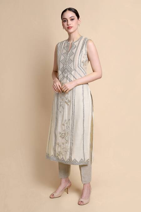 Shop_Bhairavi Jaikishan_White Embroidery, Beads Keyhole Neck Munga Silk Kurta _Online_at_Aza_Fashions