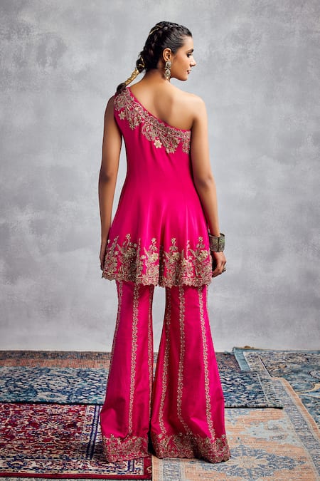 Aman Takyar Fuschia Pink Embroidered Tunic Pant Set 