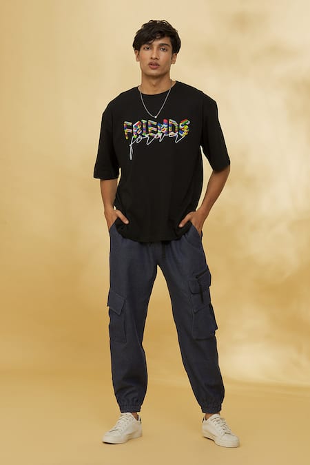 Shop Theorem Black Cotton Friends Forever Oversized T-shirt Online at Aza Fashions Shop_Theorem_Black Cotton Friends Forever Oversized T-shirt _Online_at_Aza_Fashions