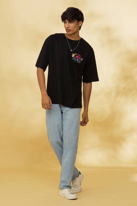 Buy_Theorem_Black Cotton Vibing Together Designer T-shirt _Online_at_Aza_Fashions