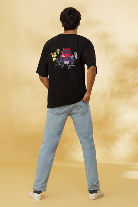 Shop_Theorem_Black Cotton Vibing Together Designer T-shirt _Online_at_Aza_Fashions