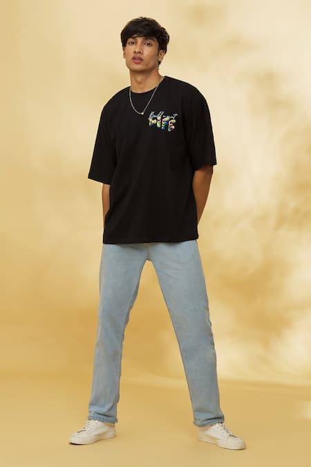 Buy_Theorem_Black Cotton Build A Great Life T-shirt _Online_at_Aza_Fashions