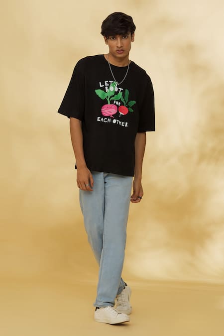 Shop_Theorem_Black Cotton Printed T-shirt _Online_at_Aza_Fashions