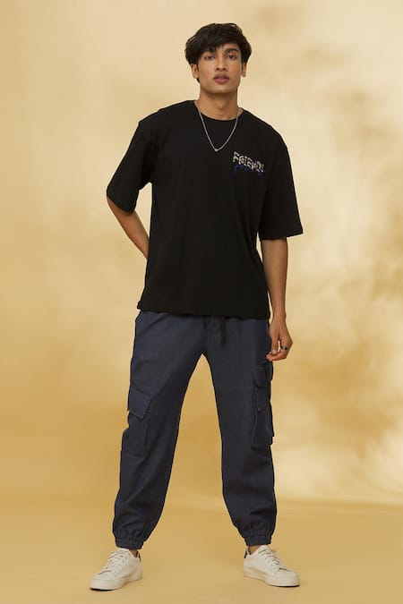 Theorem_Black Cotton Designer Friends Forever T-shirt _Online_at_Aza_Fashions