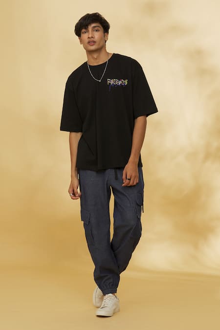 Buy_Theorem_Black Cotton Designer Friends Forever T-shirt _Online_at_Aza_Fashions