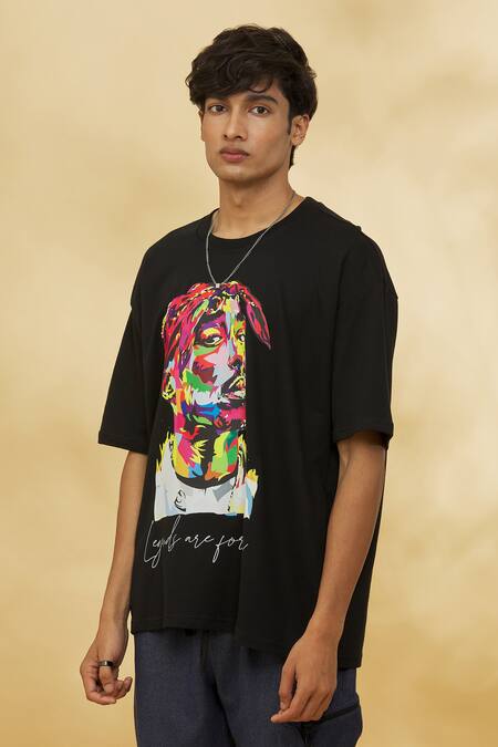 Buy_Theorem_Black Cotton Legends Are Forever T-shirt _Online_at_Aza_Fashions