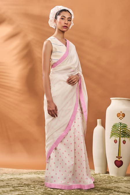 Shop Masaba Ivory Chanderi Tassels Round Neck Printed Saree Set Online at Aza Fashions Shop_Masaba_Ivory Chanderi Tassels Round Neck Printed Saree Set _Online_at_Aza_Fashions