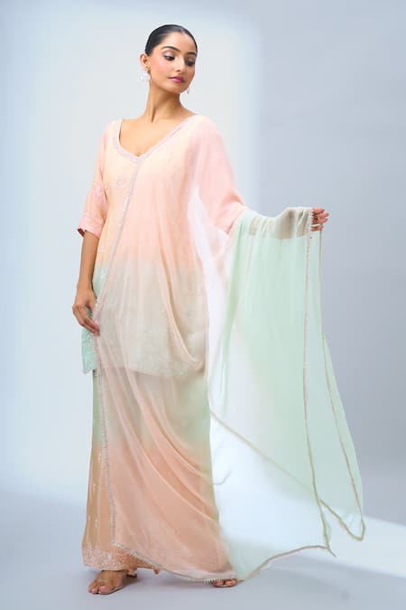 Buy_Samyukta Singhania_Peach Georgette, Chiffon Embroidery, Sequins V-neck Ombre Kurta Set _Online_at_Aza_Fashions