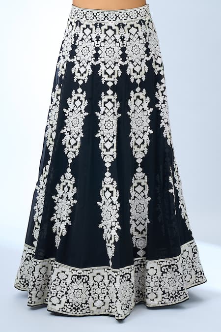 Buy Samyukta Singhania Black Georgette Embroidery Sweetheart Neck Classic Lehenga Set Buy_Samyukta Singhania_Black Georgette Embroidery Sweetheart Neck Classic Lehenga Set