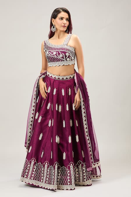 Samyukta Singhania_Magenta Silk, Net Embroidery Asymmetric Fusion Lehenga Set _Online_at_Aza_Fashions