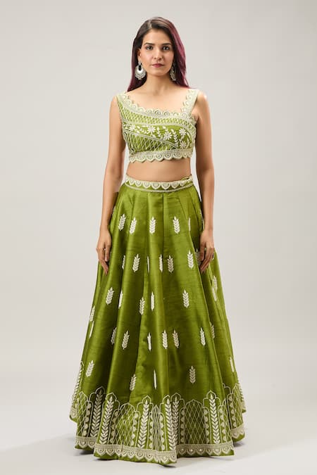 Samyukta Singhania_Green Silk, Net Embroidery Asymmetric Contrast Lehenga Set _at_Aza_Fashions
