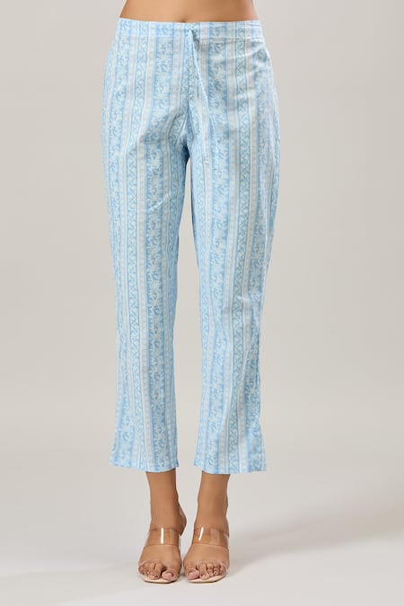 Buy_Naintara Bajaj_Blue Cotton Embroidery V-neck Printed Kurta Set 