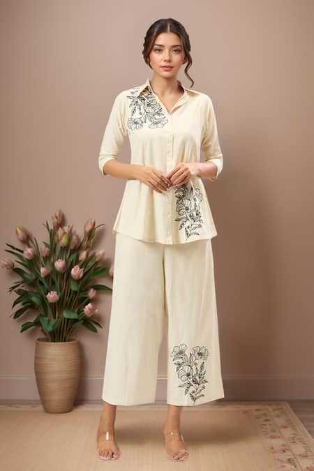 Samyukta Singhania Off White Embroidered Shirt & Pant Set 
