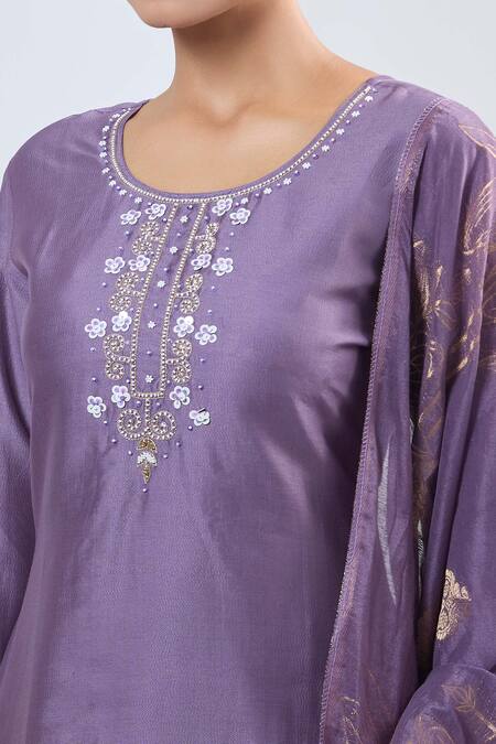Samyukta Singhania_Purple Embroidery Round Neck Kurta Set_Online_at_Aza_Fashions