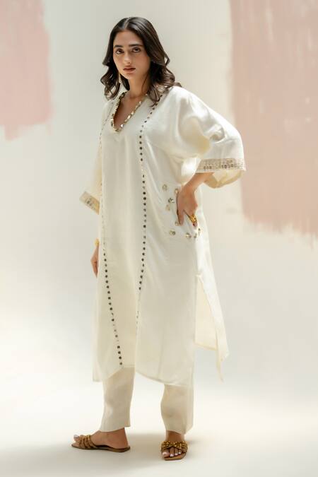 Buy Prahnaaya White Linen Beads V-neck Aaram Choga Kurta Set Online at Aza Fashions Buy_Prahnaaya_White Linen Beads V-neck Aaram Choga Kurta Set_Online_at_Aza_Fashions