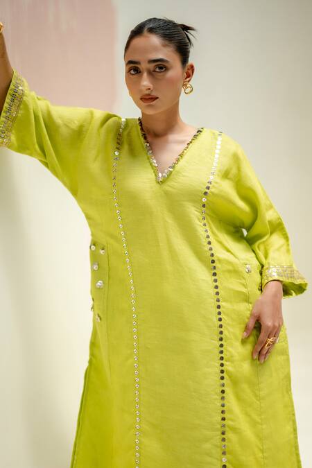 Shop_Prahnaaya_Green Linen Embroidery V-neck Aaram Choga Kurta Set_Online_at_Aza_Fashions